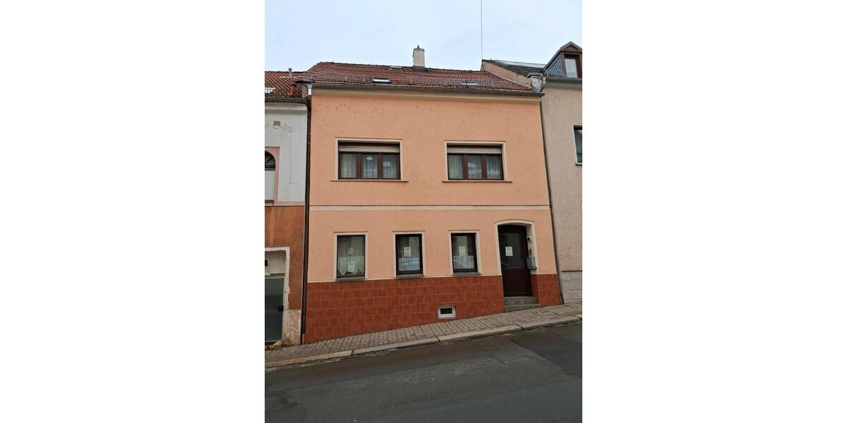 Reihenhaus Werdau - 5 Zimmer, 100 m&sup2;, 65.000&euro; | Angebot:24829937