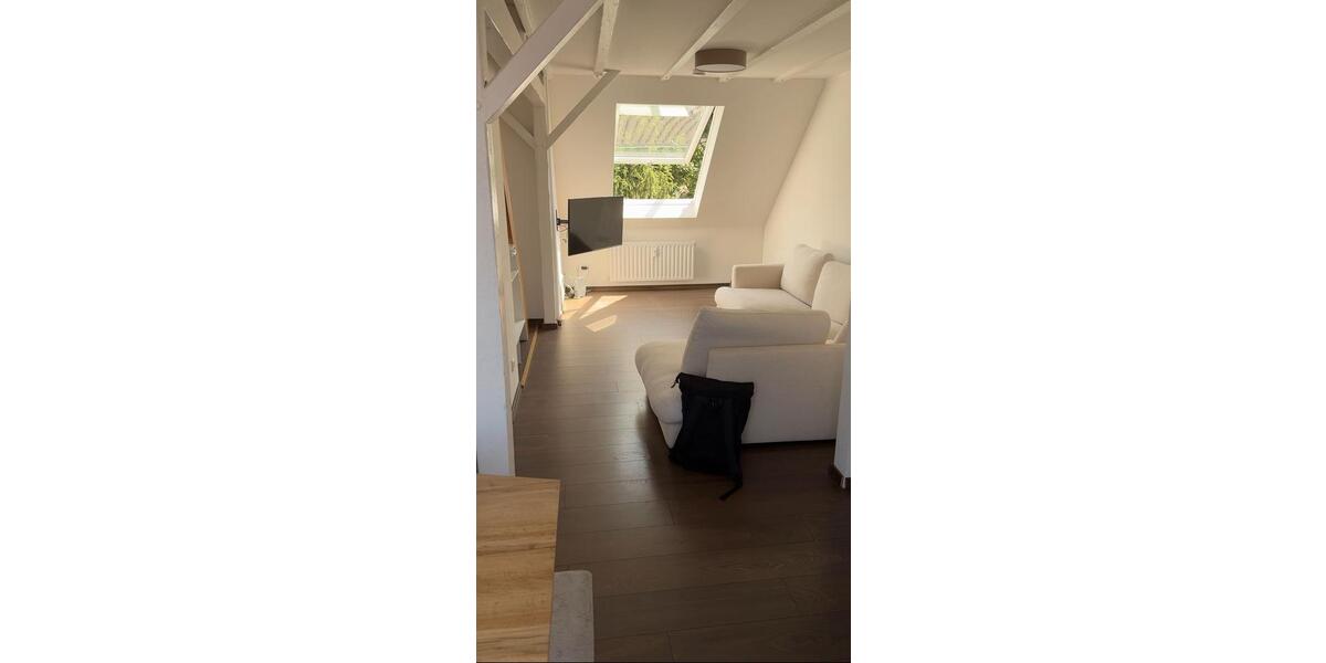 Dachgeschoßwohnung Mülheim an der Ruhr - 1.5 Zimmer, 35 m&sup2;, 595&euro; | Angebot:24299782