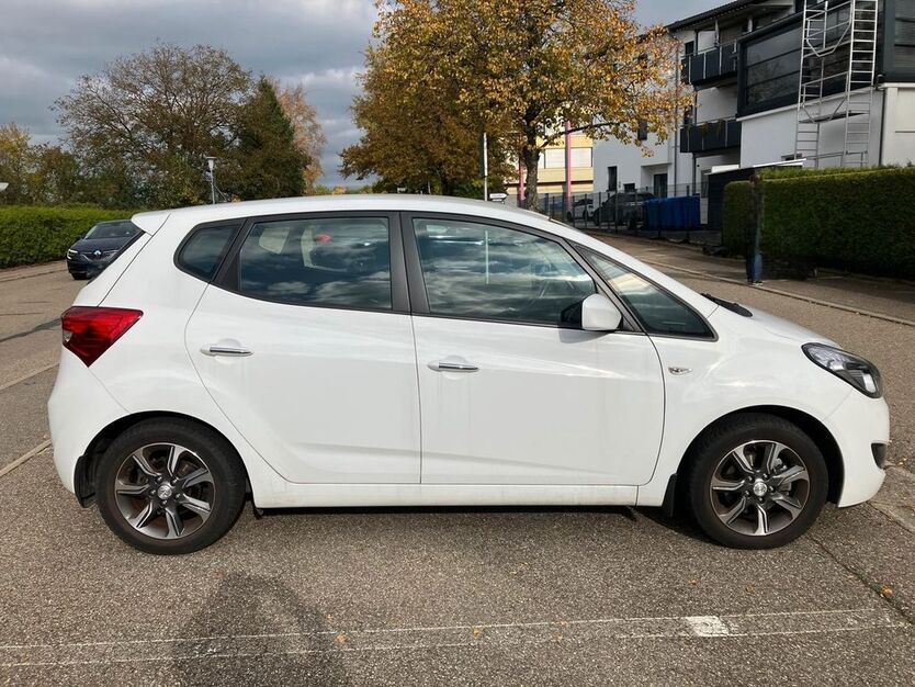 Hyundai ix20 26.800 km 12.499 € Mutlangen 73557