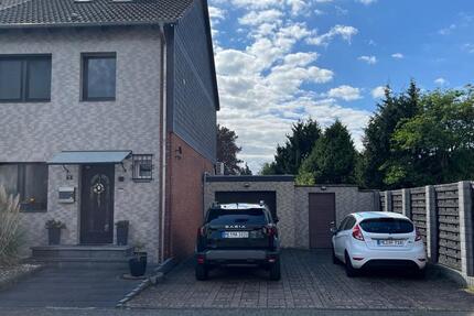 Haus Langenfeld (Rheinland) - 3.5 Zimmer, 115 m&sup2;, 550.000&euro; | Angebot:26272199