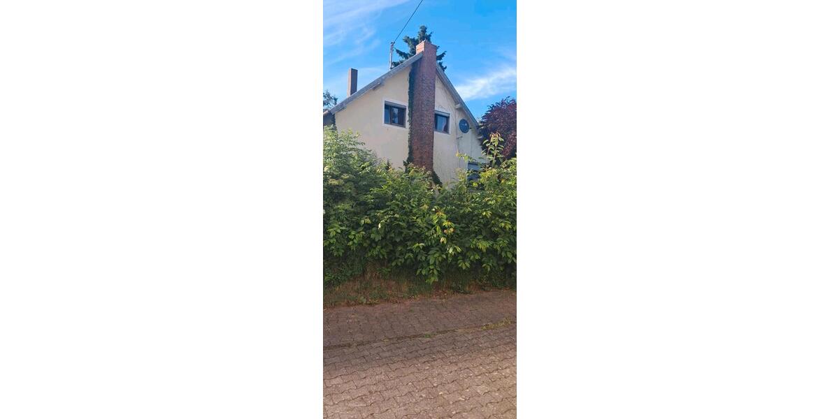 Einfamilienhaus Schiffweiler - 6 Zimmer, 160 m&sup2;, 185.000&euro; | Angebot:26983332