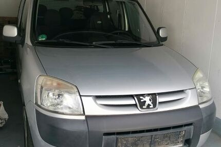 Peugeot Partner 270.000 km 900 &euro; Münster 48157
