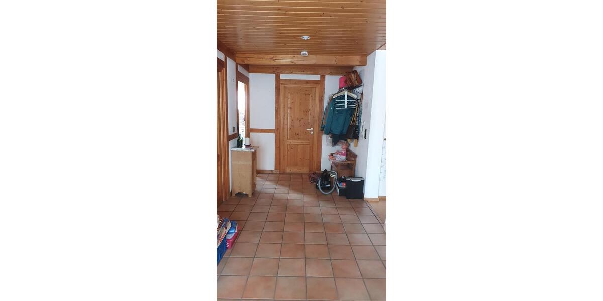 Etagenwohnung Wendlingen am Neckar - 4.5 Zimmer, 150 m&sup2;, 1.750&euro; | Angebot:25329928