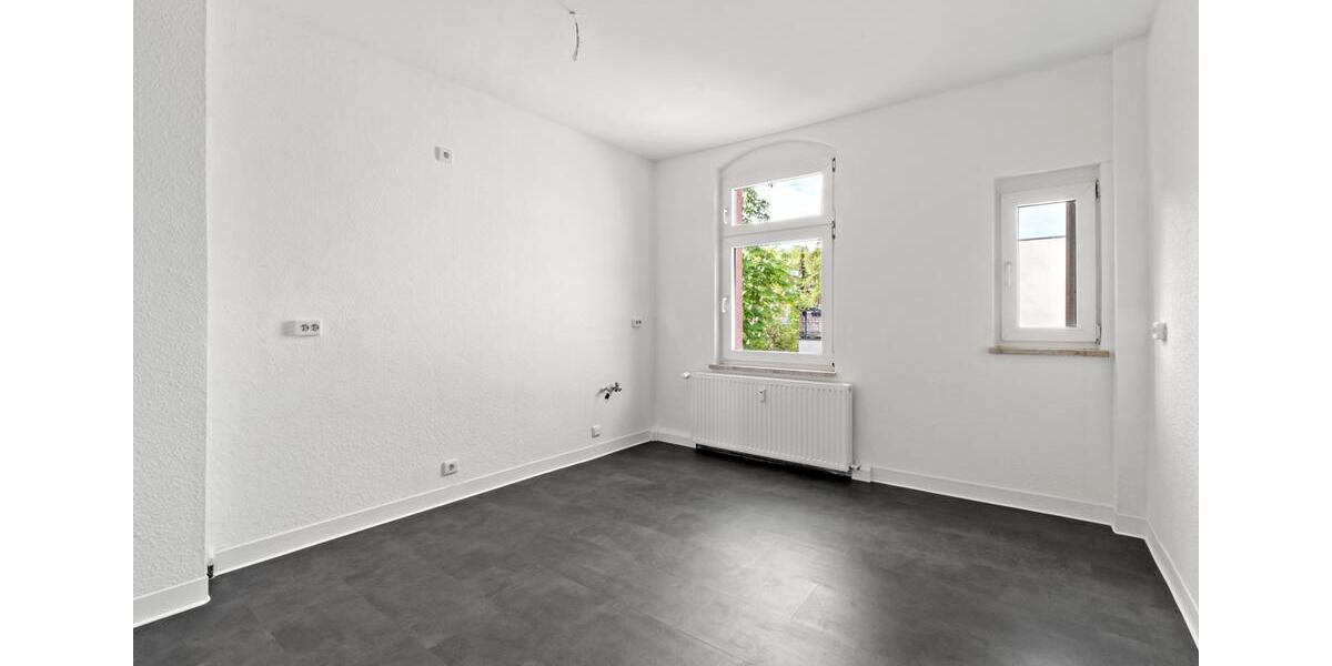 Dachgeschoßwohnung Halle (Saale) Am Wasserturm/Thaerviertel - 2 Zimmer, 65 m&sup2;, 475&euro; | Angebot:26441157