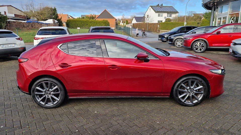Mazda 3 53.713 km 20.490 &euro; Waldeck-Höringhausen 34513