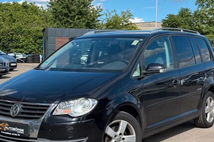 VW Touran 299.999 km 4.999 &euro; Düren 52349