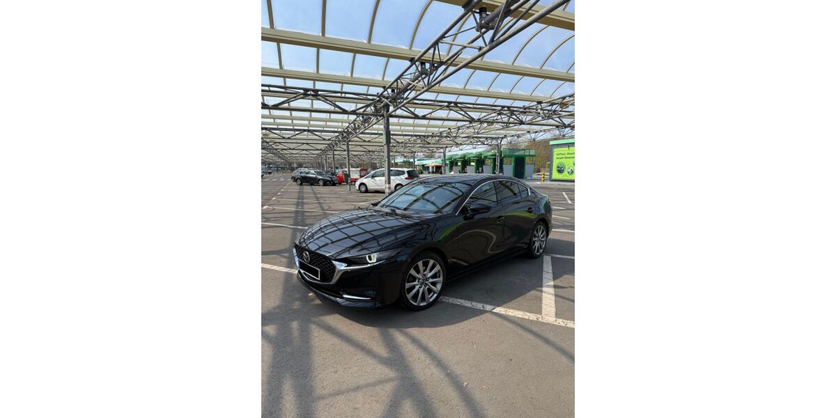 Mazda 3 91.000 km 17.000 &euro; Magdeburg 39108