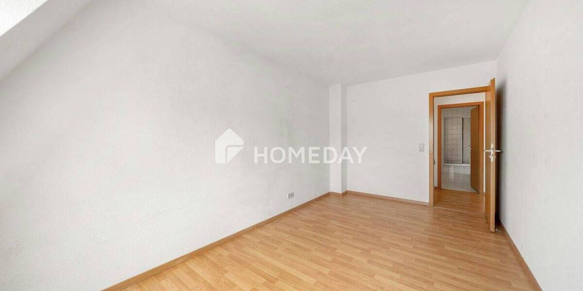 Etagenwohnung Freital - 2 Zimmer, 74 m&sup2;, 135.000&euro; | Angebot:26016911