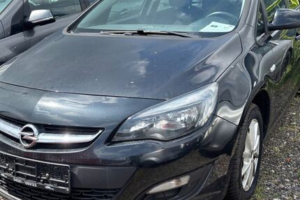 Opel Astra 271.006 km 1.980 &euro; Rendsburg 24768