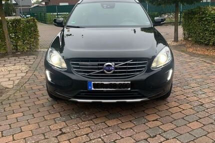 Volvo XC60 140.000 km 21.300 € Verden 27283