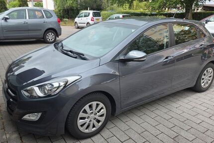 Hyundai i30 129.000 km 7.500 &euro; Germering 82110