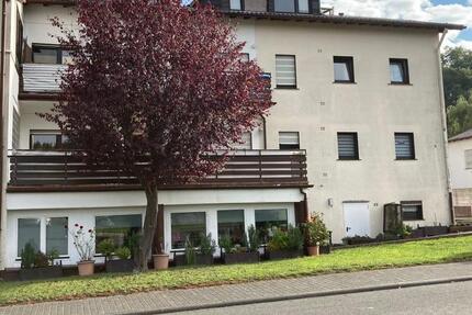 Nähe Marburg: 1 Zimmer, Küche, Bad, Balkon (provisionsfrei) 1 zimmer