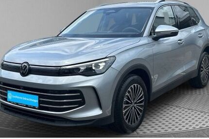 VW Tiguan 10.000 km 42.990 &euro; Achim 28832