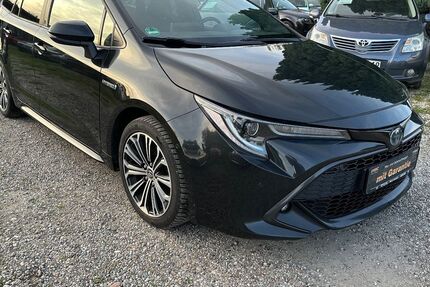 Toyota Corolla 160.000 km 17.790 &euro; Berlin 13127