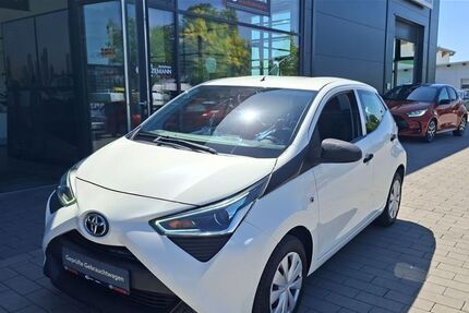 Toyota Aygo (X) 34.045 km 8.970 &euro; Schwäbisch Hall 74523