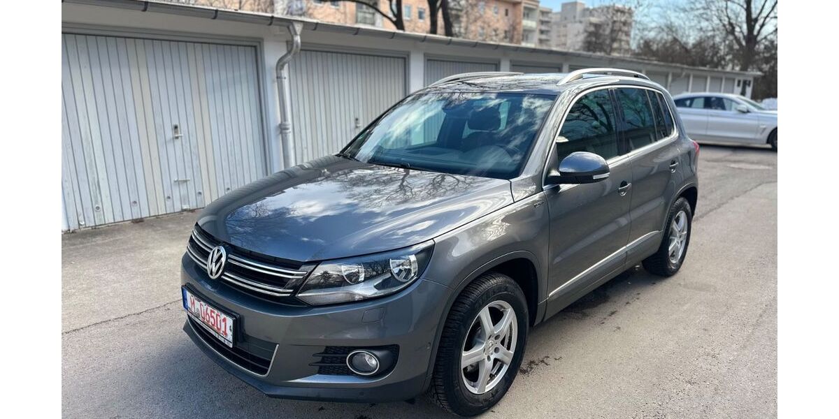 VW Tiguan 97.200 km 15.000 &euro; München 81929