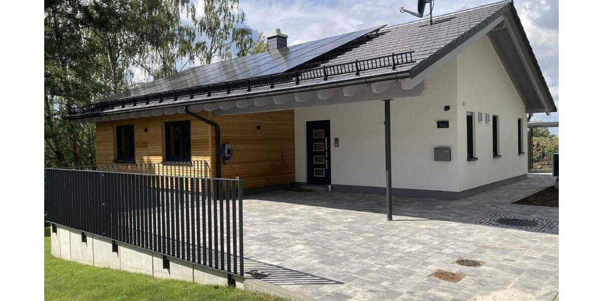 Einfamilienhaus Schlüchtern Hohenzell - 3 Zimmer, 87 m&sup2;, 1.400&euro; | Angebot:24498920