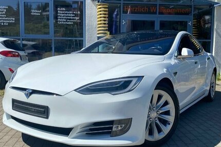 Tesla Model S 75 FreeSupercharger*CCS Adapter*Sitzh.*Aut 99.890 km 39.990 &euro; Rudolstadt 07407