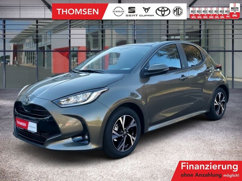 Toyota Yaris 2.650 km 23.485 € Halstenbek 25469