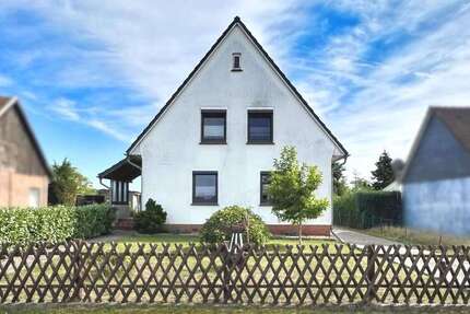 Haus zum Kaufen in Lachendorf 249.000 € 133.67 m² 6 zimmer