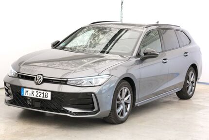 VW Passat Variant 4.500 km 47.690 &euro; Unterschleißheim 85716