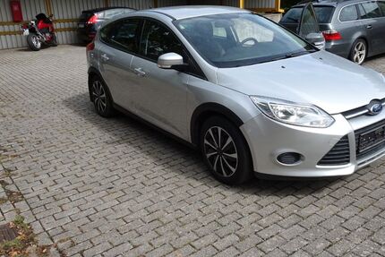 Ford Focus 73.000 km 4.999 &euro; Nürnberg 90473
