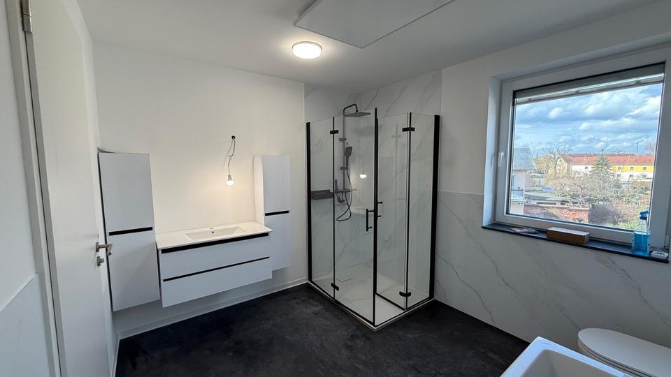 Etagenwohnung Bad Liebenwerda - 2 Zimmer, 73 m&sup2;, 650&euro; | Angebot:25851856