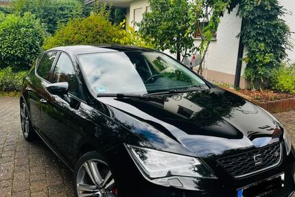 Seat Leon 221.752 km 8.900 &euro; Montabaur 56410