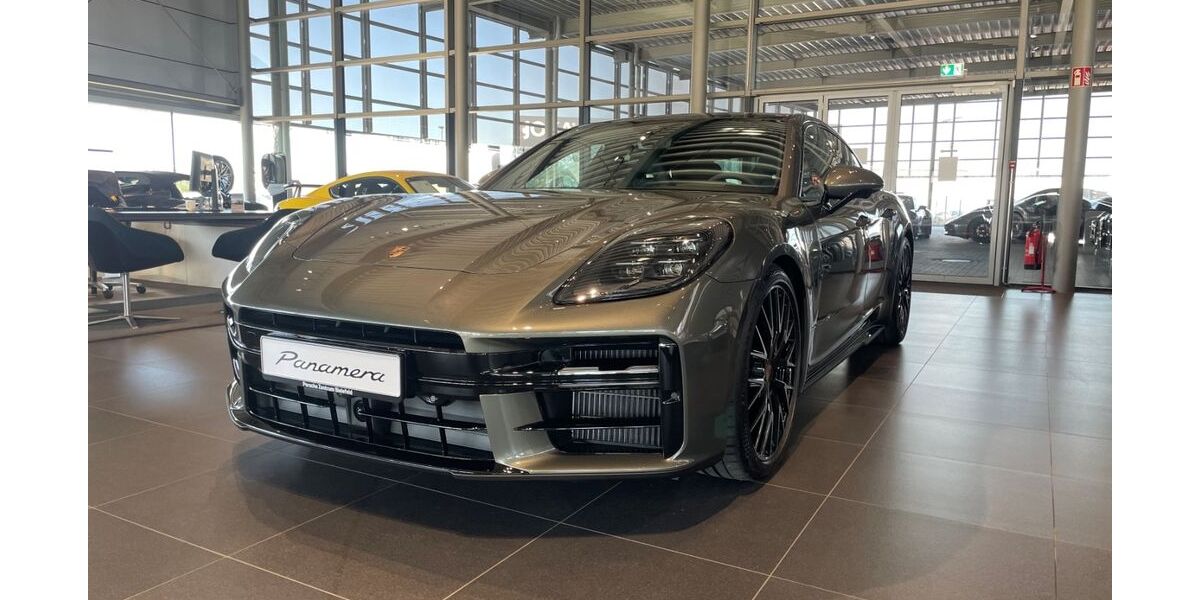 Porsche Panamera 11.900 km 142.800 &euro; Bielefeld 33719
