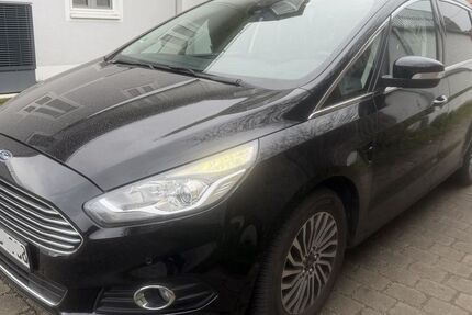 Ford S-Max 29.980 km 16.980 &euro; Erding-Bergham 85435