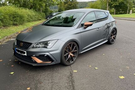 Seat Leon 37.000 km 26.999 &euro; Schotten 63679