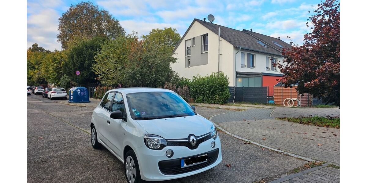 Renault Twingo 104.928 km 5.700 € Frankfurt am Main 60437