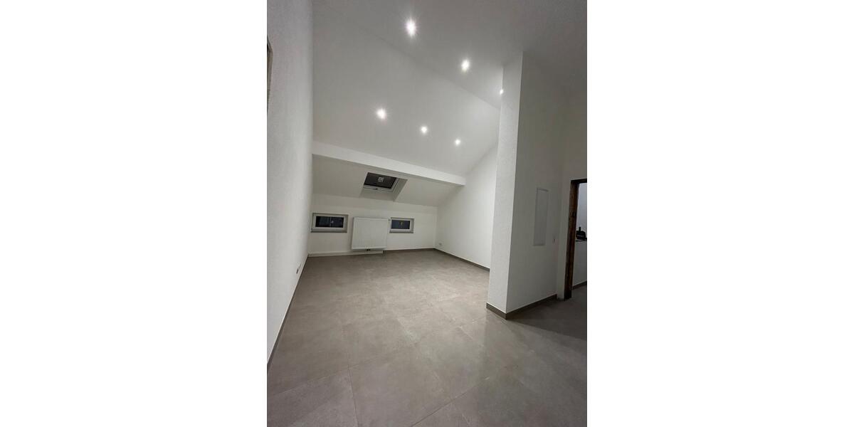 ERSTBEZUG mit Küche: 4 Zi Wohnung 100m² 97944 Boxberg -Schweigern 4 zimmer