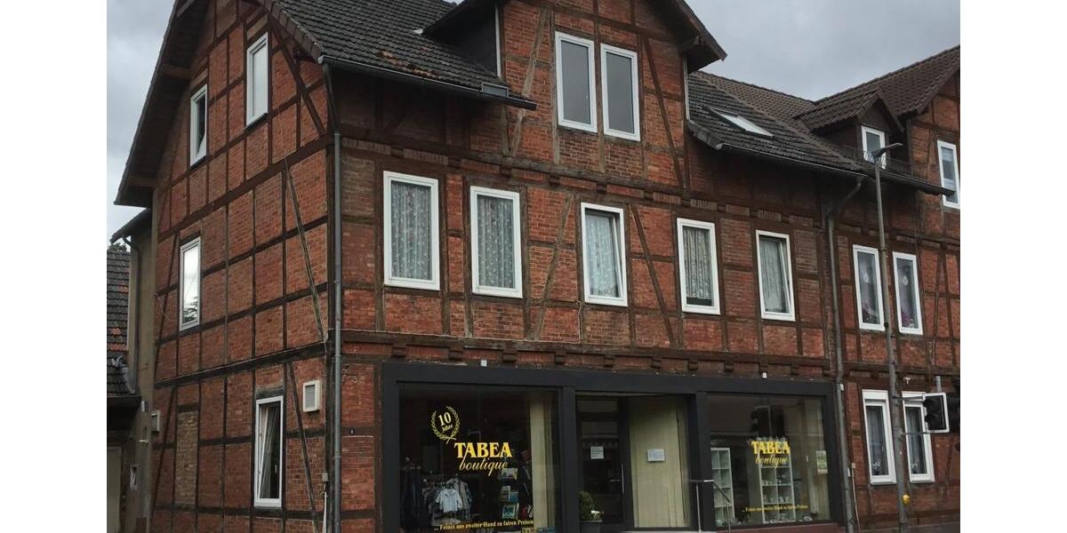 Etagenwohnung Eschershausen - 4 Zimmer, 95 m&sup2;, 550&euro; | Angebot:26235143