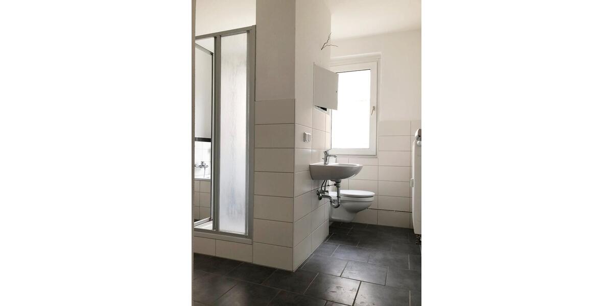 Etagenwohnung Döbeln - 2 Zimmer, 58 m&sup2;, 330&euro; | Angebot:26490349