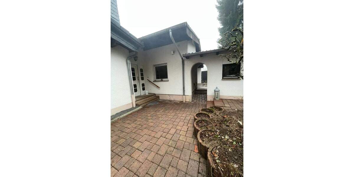 Versteigerungsimmobilie Stromberg - 4 Zimmer, 108 m&sup2;, 295.000&euro; | Angebot:25095924