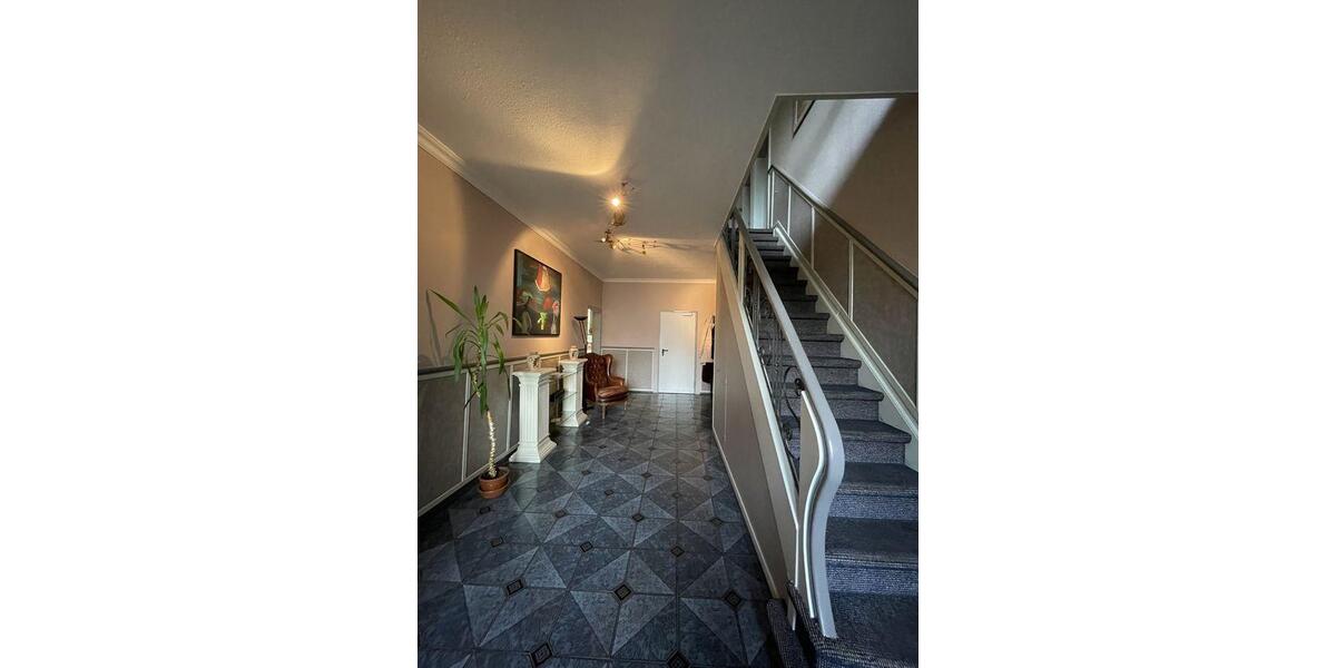 Einfamilienhaus Nienstädt - 10 Zimmer, 294 m&sup2;, 365.000&euro; | Angebot:26907217