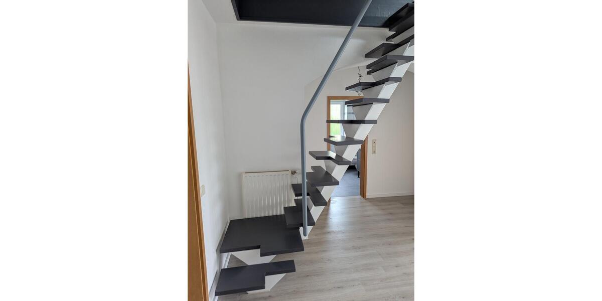 Maisonettenwohnung Algermissen - 4 Zimmer, 94 m&sup2;, 825&euro; | Angebot:25402859