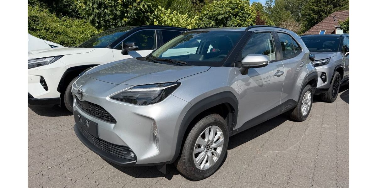 Toyota Yaris Cross 7.800 km 23.790 &euro; Kiel 24109
