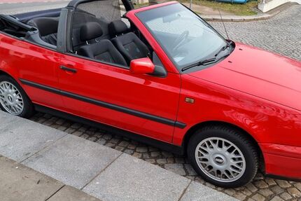 VW Golf 246.000 km 2.900 &euro; Dresden 01097
