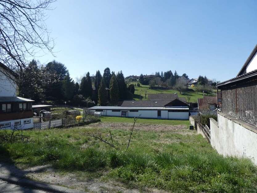 Grundstück zu verkaufen in Höchst 120.000 € 712 m² zimmer