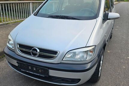 Opel Zafira 216.500 km 3.499 &euro; Vellmar 34246
