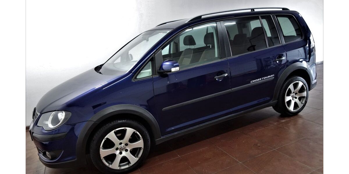 VW Touran 217.000 km 2.999 &euro; Mühlacker 75417
