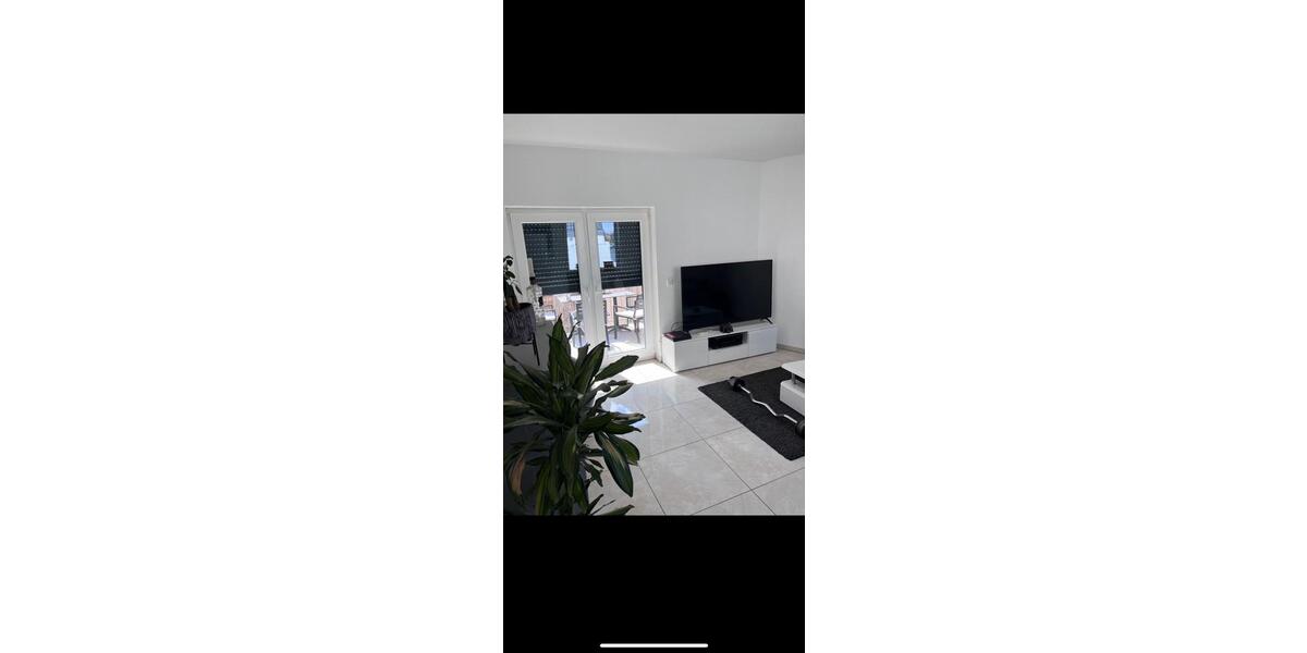 Etagenwohnung Gießen - 3 Zimmer, 70 m&sup2;, 990&euro; | Angebot:26396315