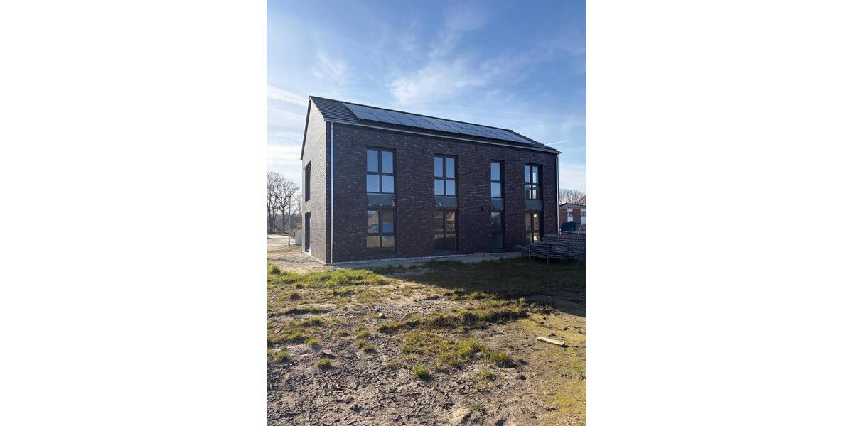 Dachgeschoßwohnung Hammah - 3 Zimmer, 88 m&sup2;, 1.342&euro; | Angebot:26296862