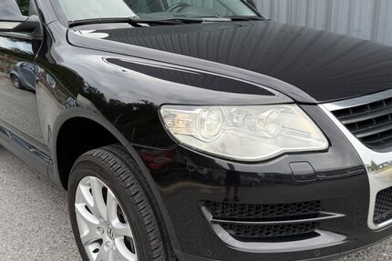 VW Touareg 206.180 km 9.490 € Bergisch Gladbach 51467