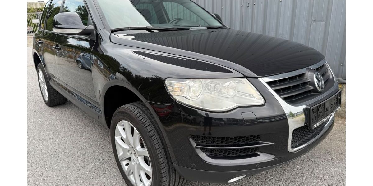 VW Touareg 206.180 km 9.490 € Bergisch Gladbach 51467