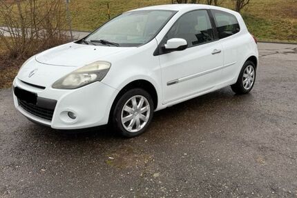 Renault Clio 241.000 km 1.995 &euro; Schwäbisch Gmünd 73527