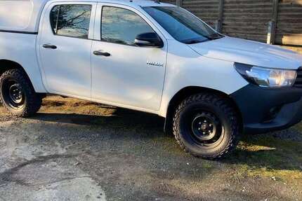 Toyota Hilux 102.000 km 20.901 &euro; Heinsberg 52525