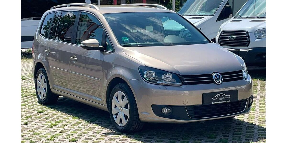 VW Touran 124.730 km 11.850 &euro; Berlin 13088